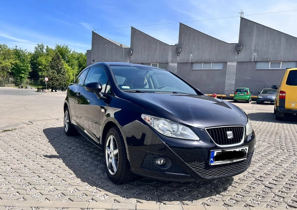 Seat Ibiza cena 16900 przebieg: 155753, rok produkcji 2010 z Łódź małe 92